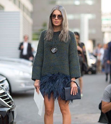 ENTRE PLUMAS E PAETÊS