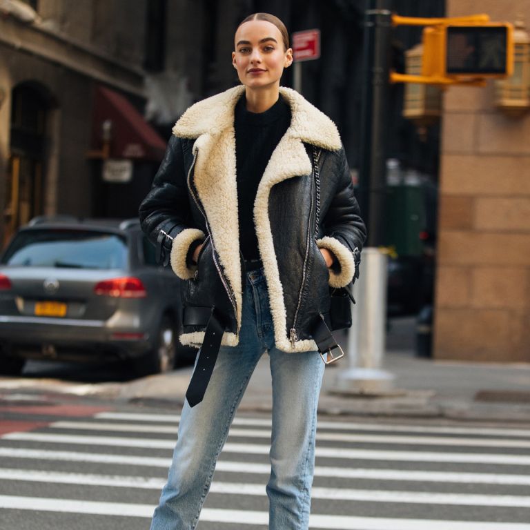 JAQUETAS EM COURO FAKE: UMA ALTERNATIVA ESTILOSA 